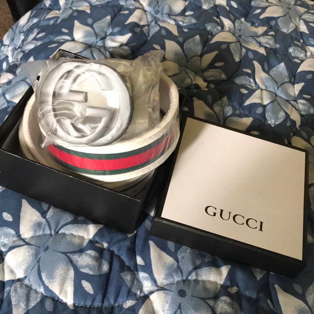 GUCCI belt